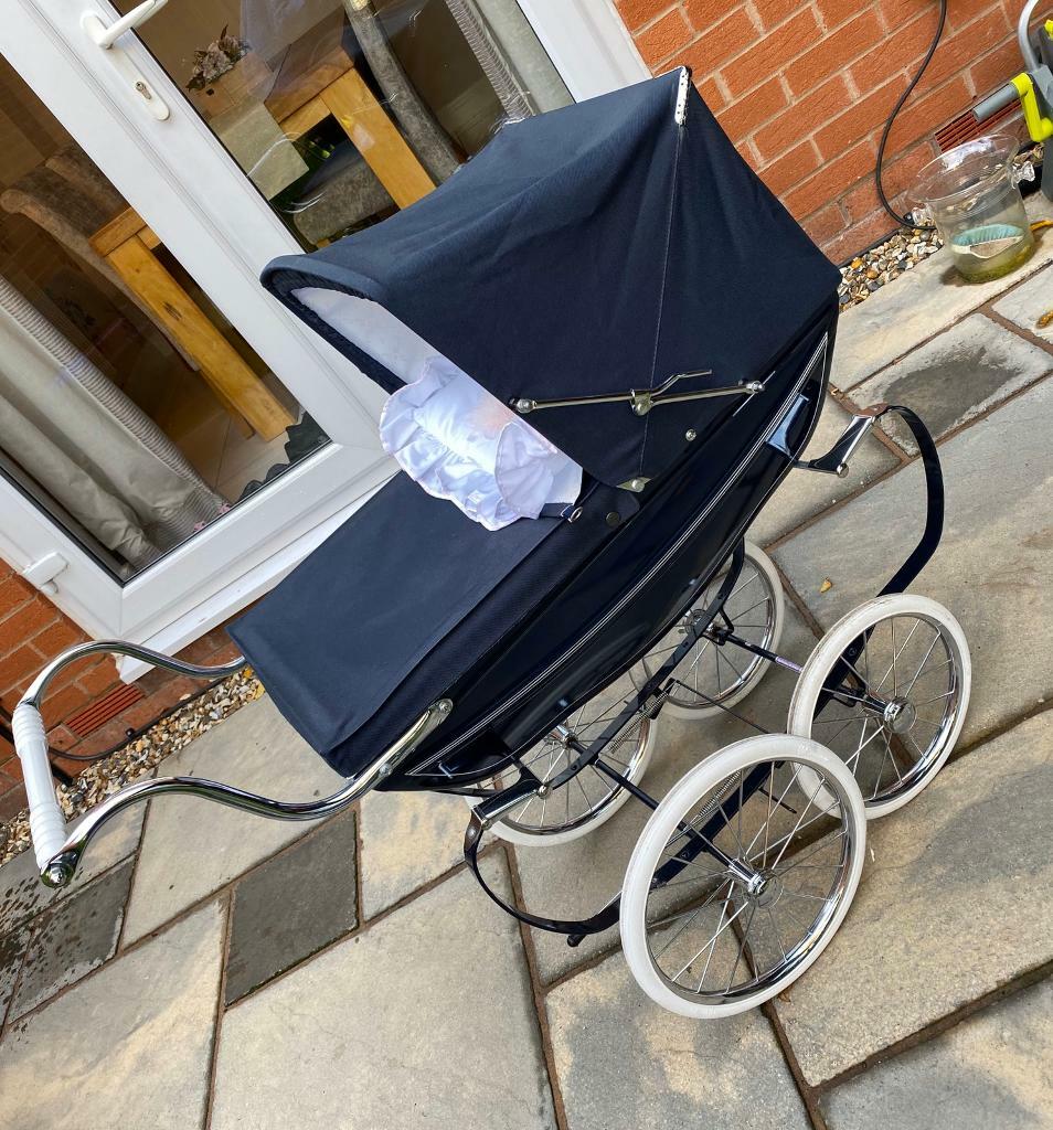 silver cross dolls pram gumtree